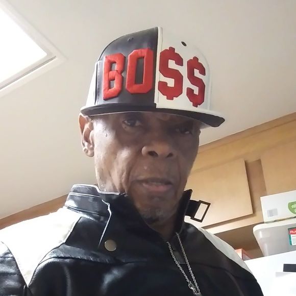 Meet your Posher, Harold - Picture 1 of 1